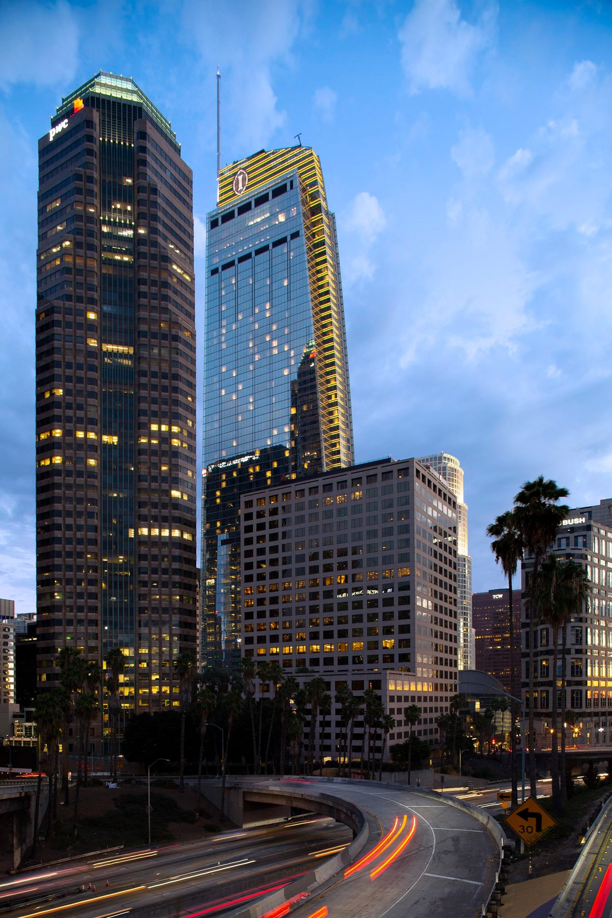 Wilshire Grand Center, AC Martin, Los Angeles, CA, architectural exterior