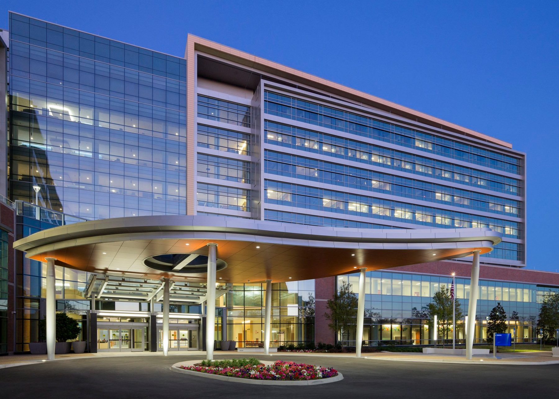 Shands Hospital, Flad Architects, Gainesville, FL, architectural exterior