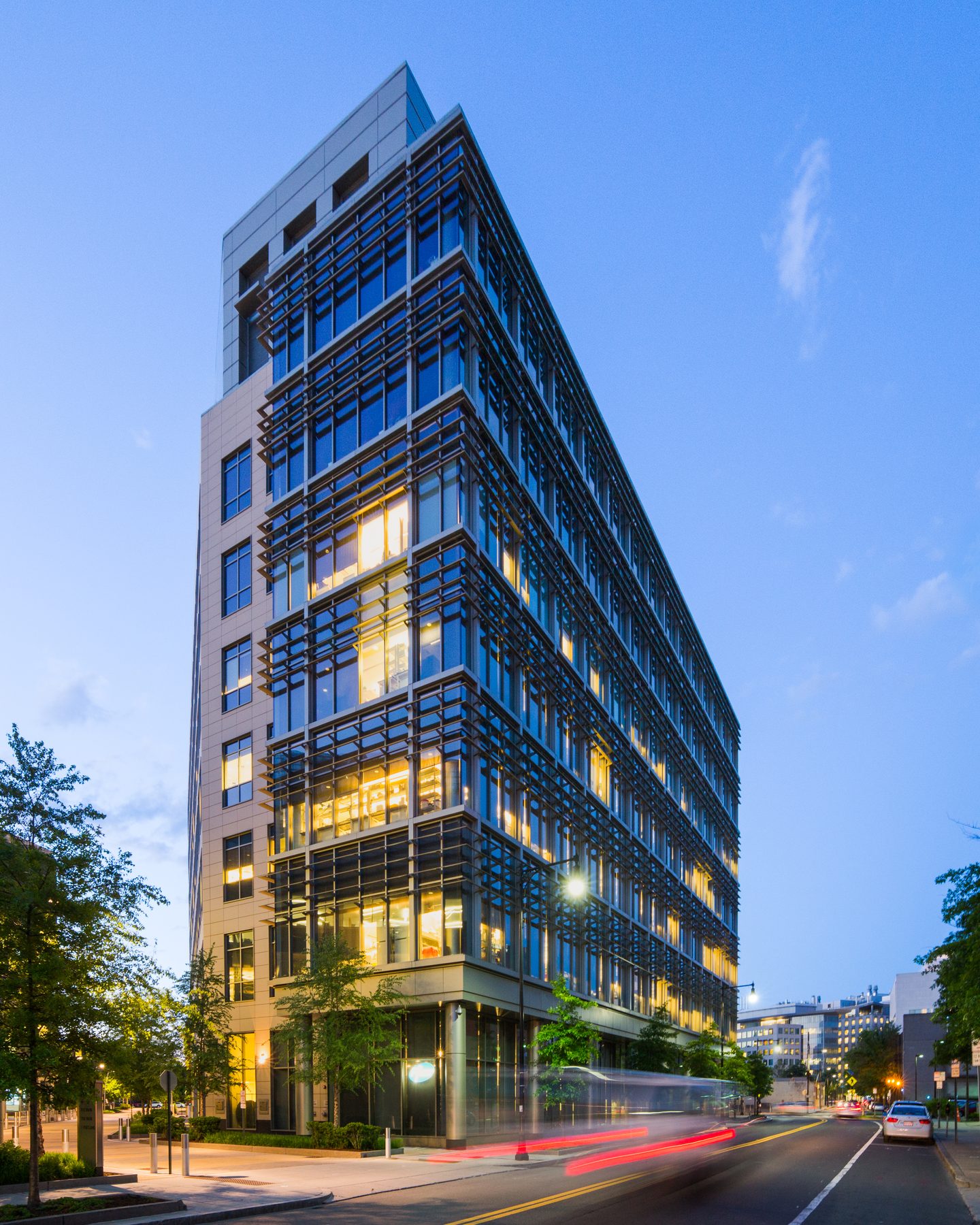 Pfizer at Six Ten Main, Elkus Manfredi Architects, Cambridge, MA, architectural exterior